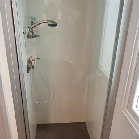 Mobil Dans Apartmán